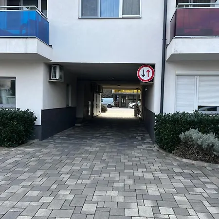 Mirabell Apartment Sarvar